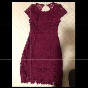 Lulú lace dress